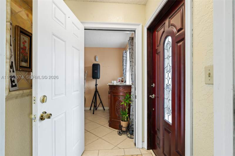 3 bedroom SingleFamilyResidence at 5951 SW 4th St, West Lawn Corrected Plat, Miami — photo 4