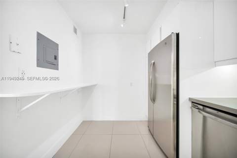 100 Bayview Dr 408, Sunny Isles Beach FL - photo 22 of 57