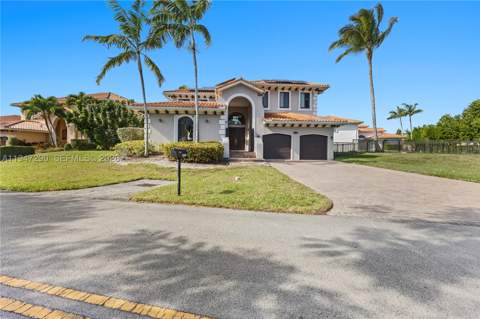 18832 SW 77th Ct, Cutler Bay FL - photo 15 of 61