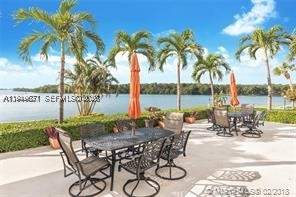 300 Bayview Dr 802, Sunny Isles Beach FL - photo 22 of 22