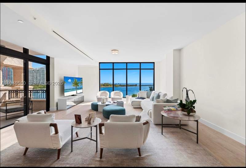 3 bedroom Condominium at 7055 Fisher Island Dr 7055, Palazzo Del Sol/Della Lun, Miami Beach — photo 5