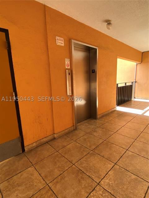 295 NW 72nd Ave 304, Miami FL - photo 9 of 11