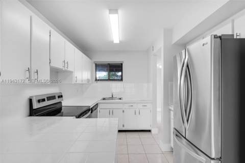3815 SW 82nd Ave 41, Miami FL - photo 10 of 36