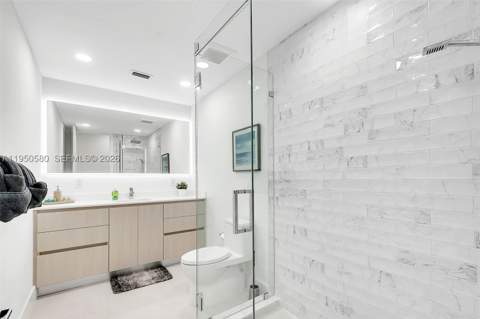 1702 Espanola Dr, Miami FL - photo 11 of 18