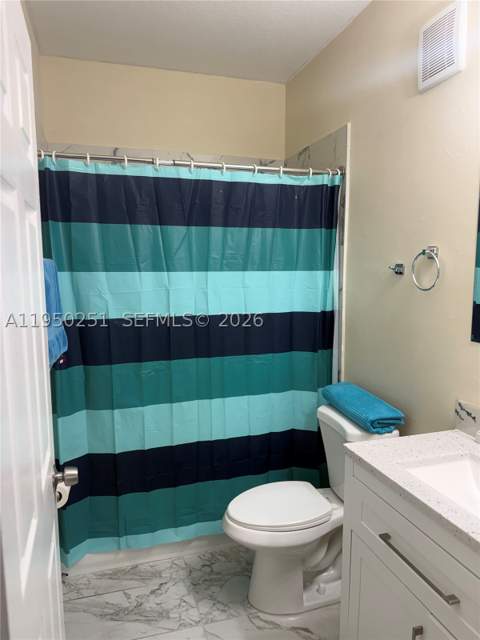 5400 NW 107th Ave 416, Doral FL - photo 18 of 35