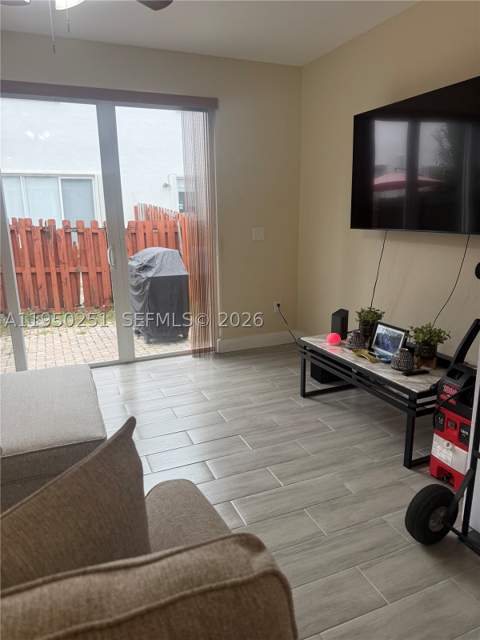 5400 NW 107th Ave 416, Doral FL - photo 7 of 35