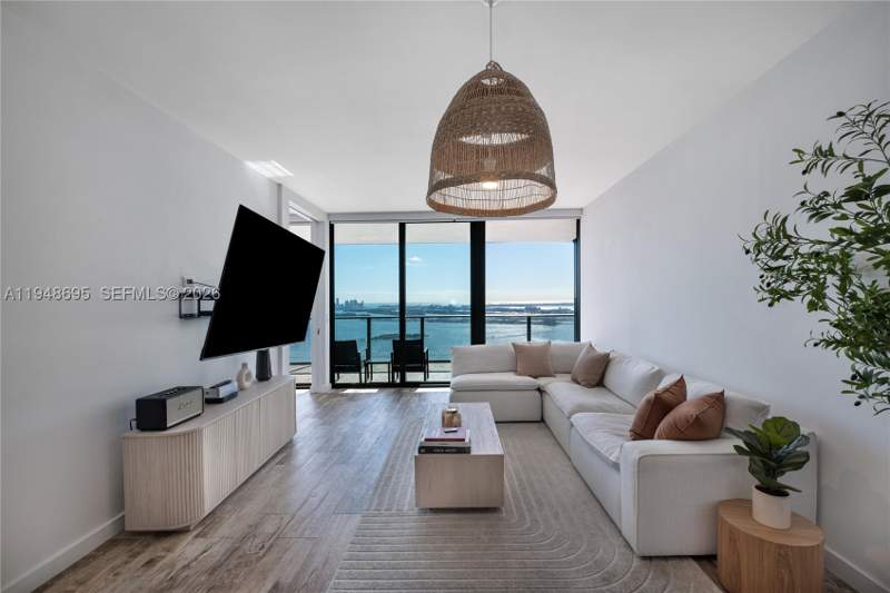 2 bedroom Condominium at 650 NE 32nd St 4306, Paraiso Bay Condo, Miami — photo 3