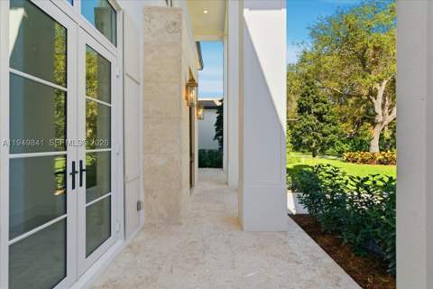 5940 SW 100th Ter, Pinecrest FL - photo 7 of 53