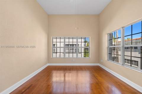 9725 Bay Harbor Ter 24, Bay Harbor Islands FL - photo 14 of 51