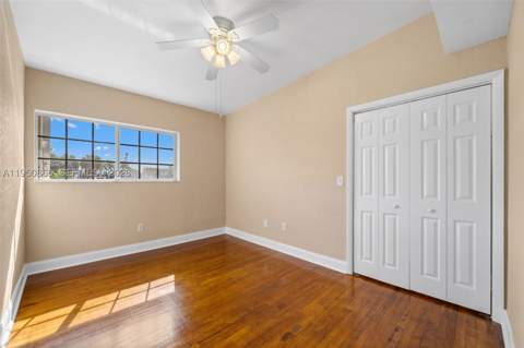 9725 Bay Harbor Ter 24, Bay Harbor Islands FL - photo 22 of 51