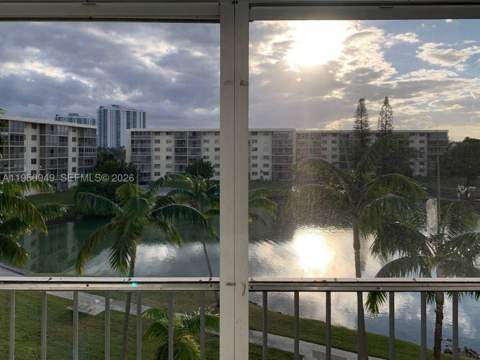 2855 Leonard Dr H404, Aventura FL - photo 13 of 15