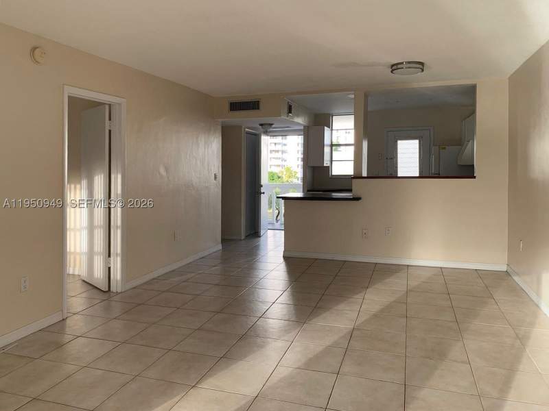 1 bedroom Condominium at 2855 Leonard Dr H404, POINT EAST SEC II CONDO, Aventura — photo 4