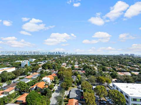 2301 SW 27th Ave 1403, Miami FL - photo 18 of 40