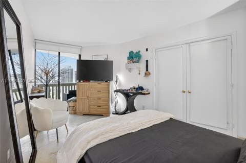 1000 Island Blvd 2105, Aventura FL - photo 13 of 51