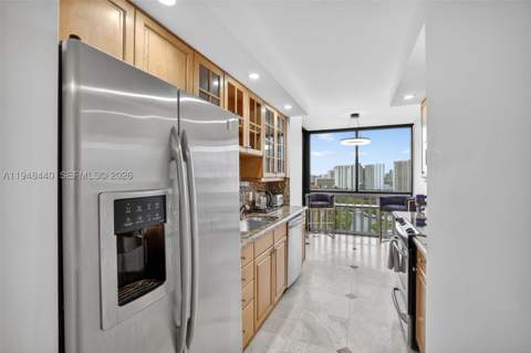 1000 Island Blvd 2105, Aventura FL - photo 22 of 51