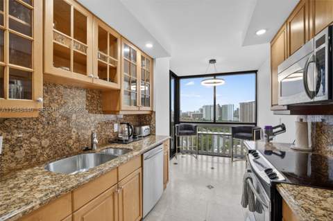 1000 Island Blvd 2105, Aventura FL - photo 23 of 51
