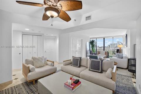 1000 Island Blvd 2105, Aventura FL - photo 9 of 51