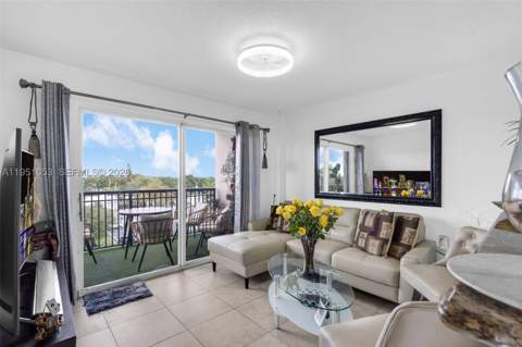 2647 NW 25th Ave 507, Miami FL - photo 6 of 25
