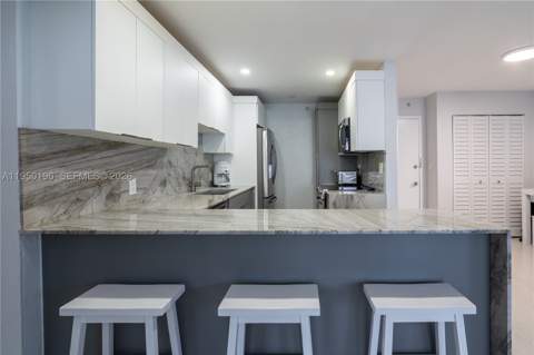 5701 Collins Ave 1417, Miami Beach FL - photo 11 of 48