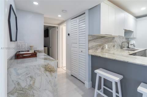 5701 Collins Ave 1417, Miami Beach FL - photo 12 of 48