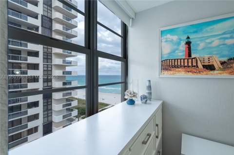 5701 Collins Ave 1417, Miami Beach FL - photo 17 of 48