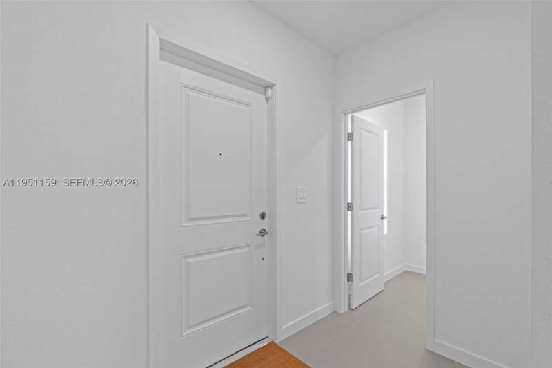 5 bedroom SingleFamilyResidence at 13355 SW 272nd Ln, Sunrise Estates, Homestead — photo 3