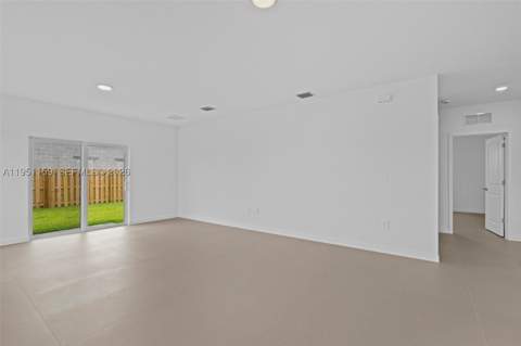 13355 SW 272nd Ln, Homestead FL - photo 8 of 35