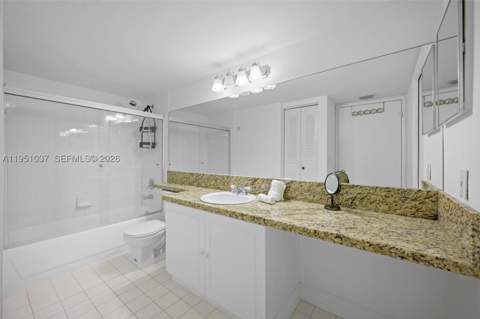 19555 E Country Club Dr 8303, Aventura FL - photo 16 of 33