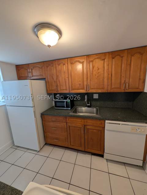235 Antilla Ave 4, Coral Gables FL - photo 13 of 43
