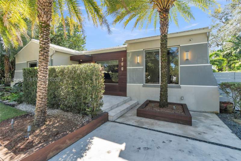 5 bedroom SingleFamilyResidence at 760 NE 115th St, Amd Pl Griffing Biscayne, Biscayne Park — photo 2