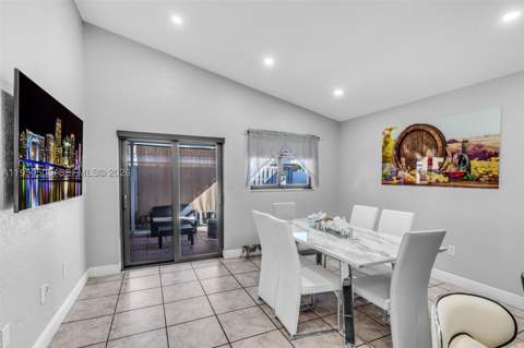 7579 W 31st Ave, Hialeah FL - photo 8 of 35