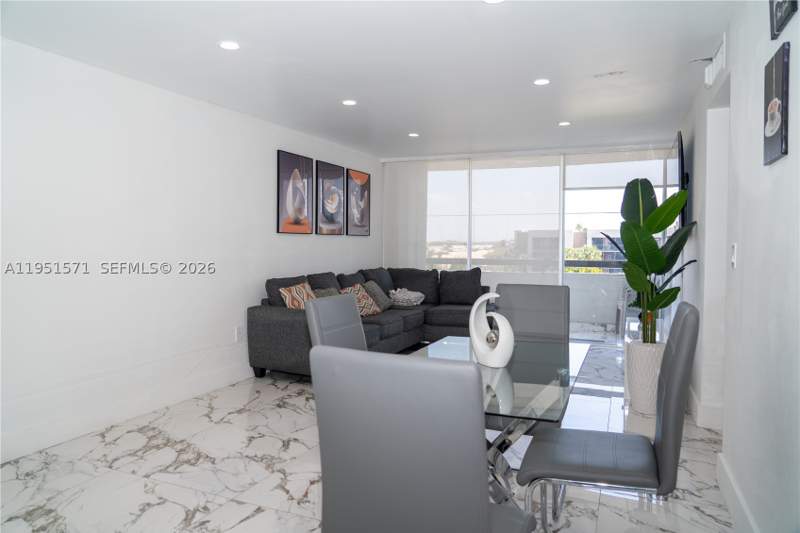 2 bedroom Condominium at 854 NW 87th Ave 405, Sandalwood Condo Apts, Miami — photo 4