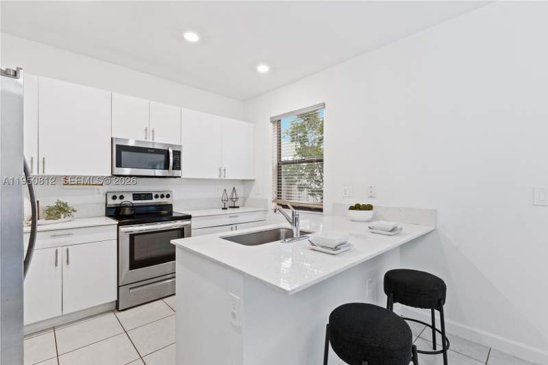 3 bedroom Townhouse at 13071 SW 232nd Ln, Sienna Reserve, Miami — photo 5