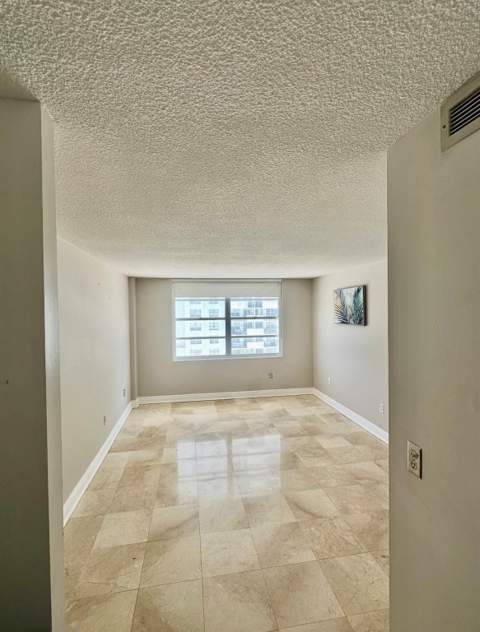 2750 NE 183rd Street 709, Aventura FL - photo 8 of 14