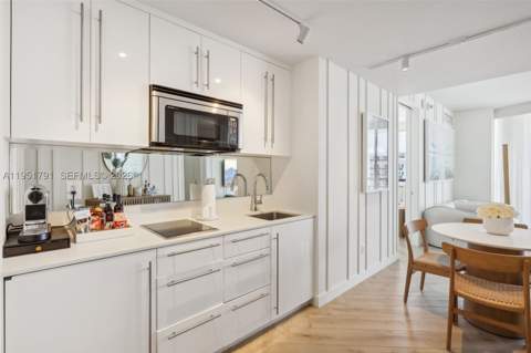 2201 Collins Ave 1511, Miami Beach FL - photo 11 of 40