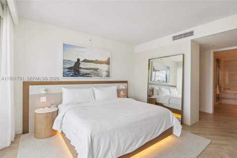 2201 Collins Ave 1511, Miami Beach FL - photo 13 of 40