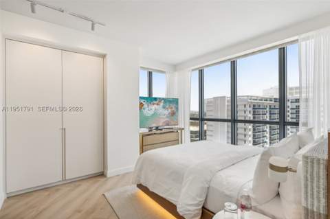 2201 Collins Ave 1511, Miami Beach FL - photo 19 of 40