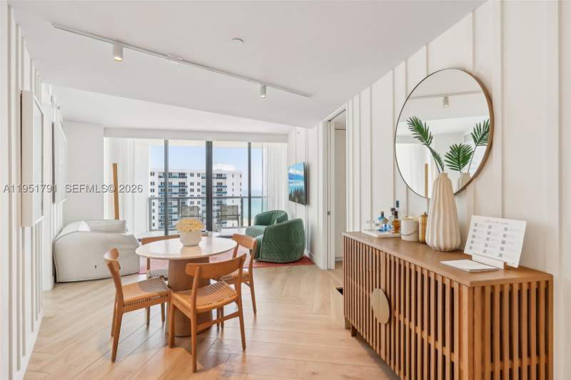2 bedroom Condominium at 2201 Collins Ave 1511, 2201 Collins Ave Condo, Miami Beach — photo 4