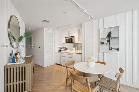 2201 Collins Ave 1511, Miami Beach FL - photo 9 of 40