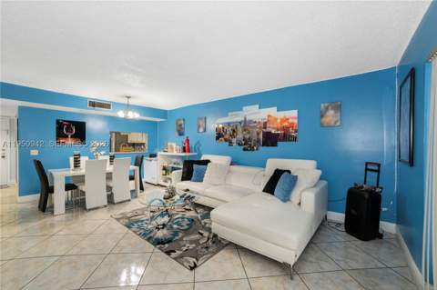 8415 SW 107th Ave 323W, Miami FL - photo 7 of 33