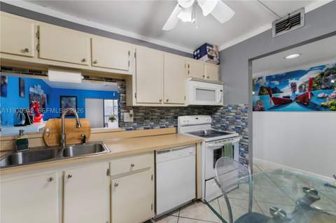 8415 SW 107th Ave 323W, Miami FL - photo 9 of 33