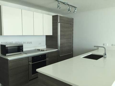 1100 S Miami Ave 2111, Miami FL - photo 14 of 22