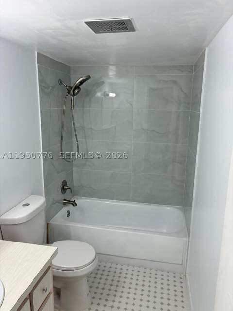 1450 NE 191st St 205, Miami FL - photo 8 of 8