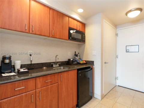18001 Collins Ave 1202, Sunny Isles Beach FL - photo 9 of 22