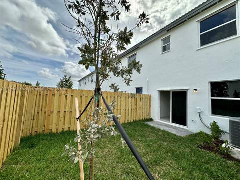 29229 SW 162nd Ct ., Homestead FL - photo 10 of 27