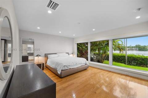415 Rovino Ave, Coral Gables FL - photo 24 of 96