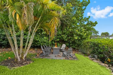 415 Rovino Ave, Coral Gables FL - photo 6 of 96