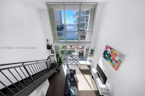300 S Biscayne Blvd L-410, Miami FL - photo 14 of 38