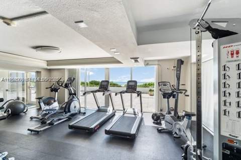 465 Ocean Dr 524, Miami Beach FL - photo 22 of 22