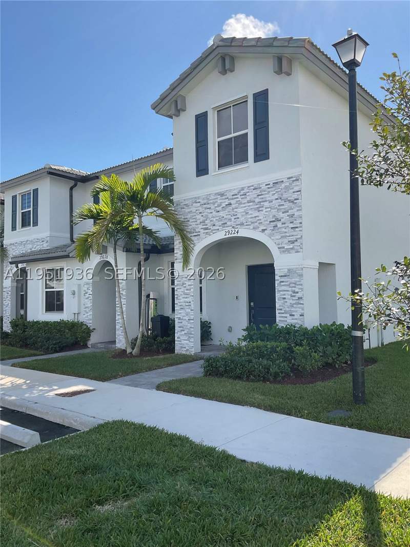 3 bedroom Townhouse at 29224 SW 162nd Ct, Cedar Pointe, Homestead — photo 2